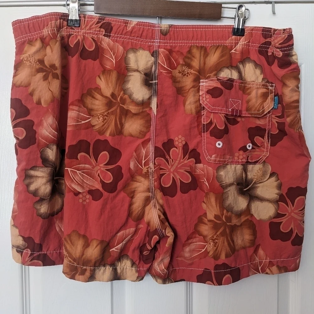 Men's TOMMY BAHAMA Tropical Hawaiian Print Swim Trunks